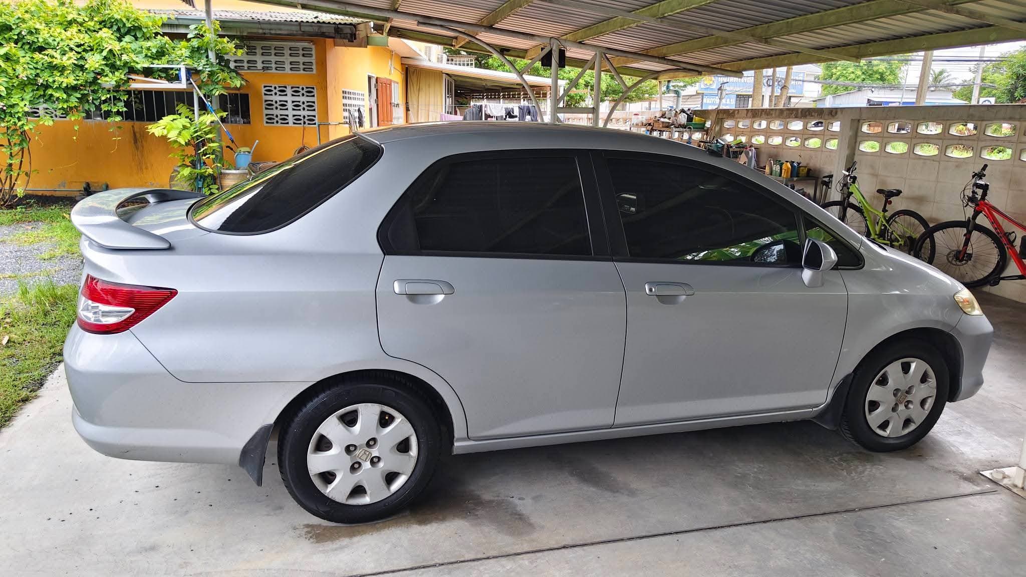 ขาย Honda City ปี 03 เกียร์ธรรมดา เครื่องดี แอร์เย็นฉ่ำ รดอยู่นครนายก