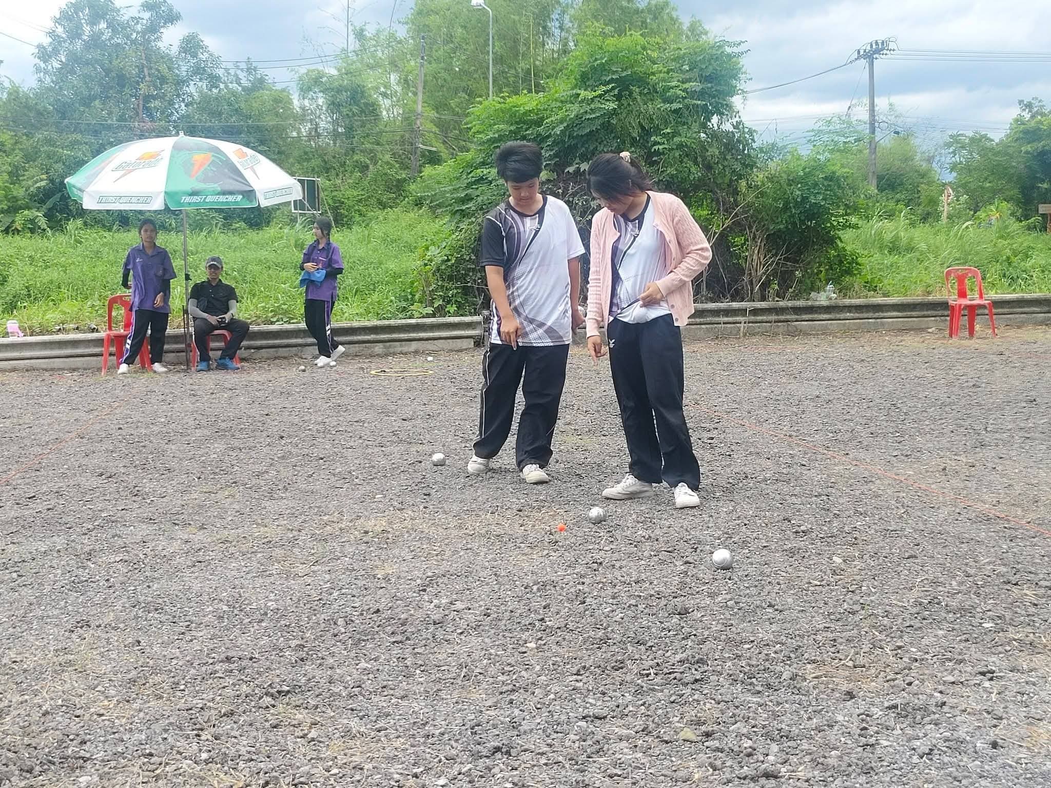 โรงเรียนวัดพลอยกระจ่างศรี (บุญยังราษฎร์นาวีอุปถัมภ์)