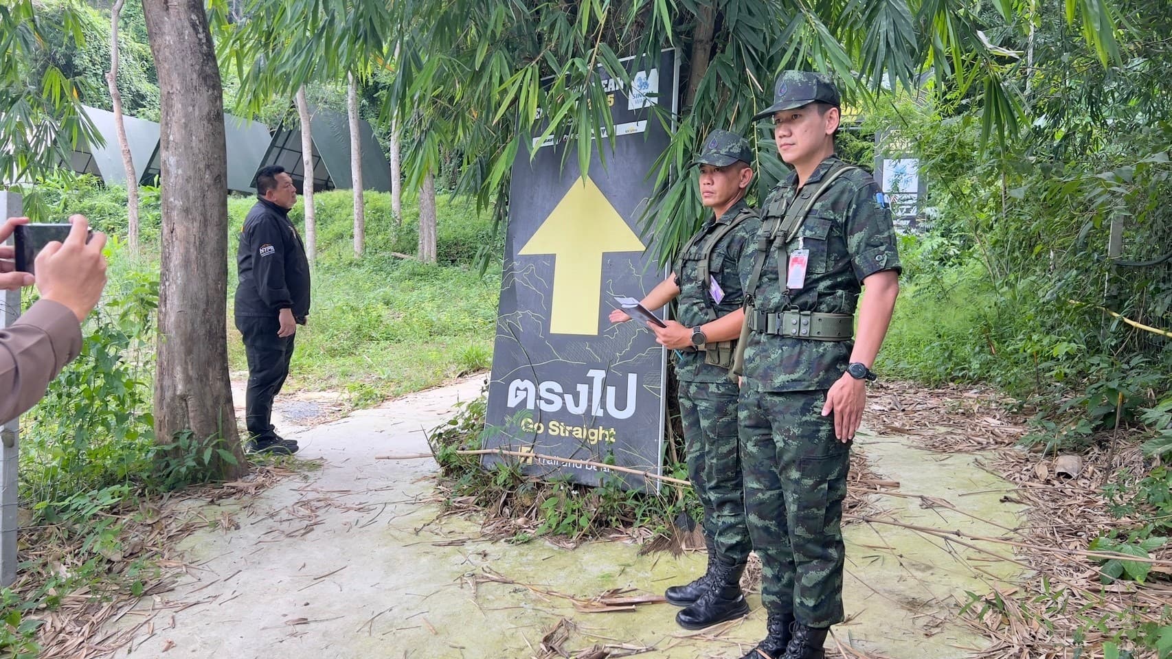 วันนี้ 28 ต.ค.2569 เวลา 13:30 น.พ.ต.อ.ธีรพรรดิ์  บัณฑิโตหิรัญโชติ