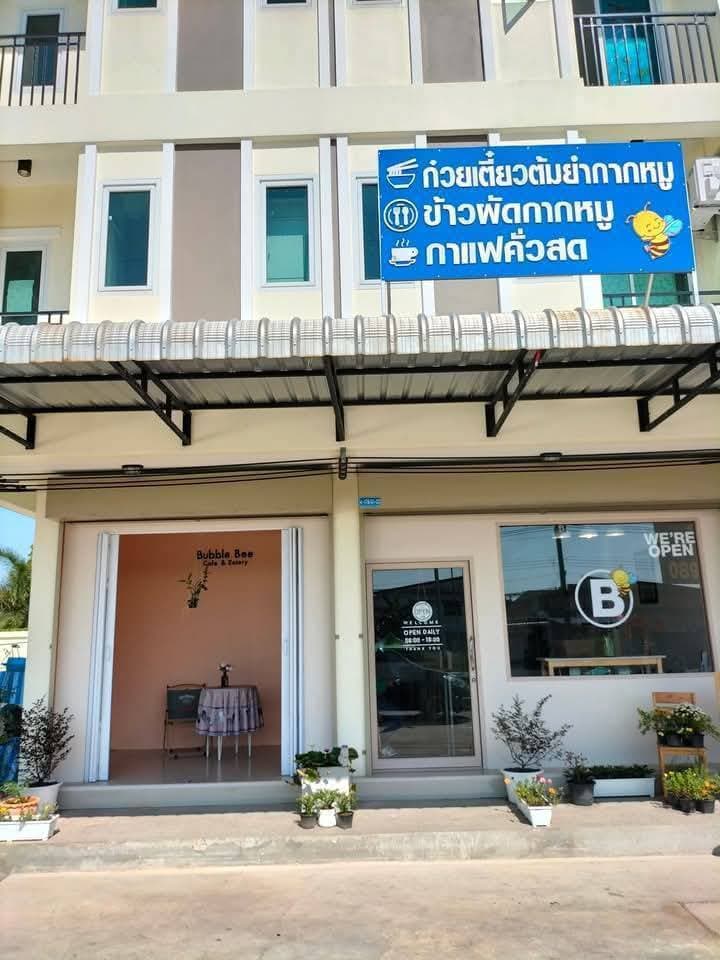ร้านนี้ต้องไปลอง❗ก๋วยเตี๋ยวต้มยำสูตรเฉพาะทางร้าน ร้าน Bubble Bee Cafe