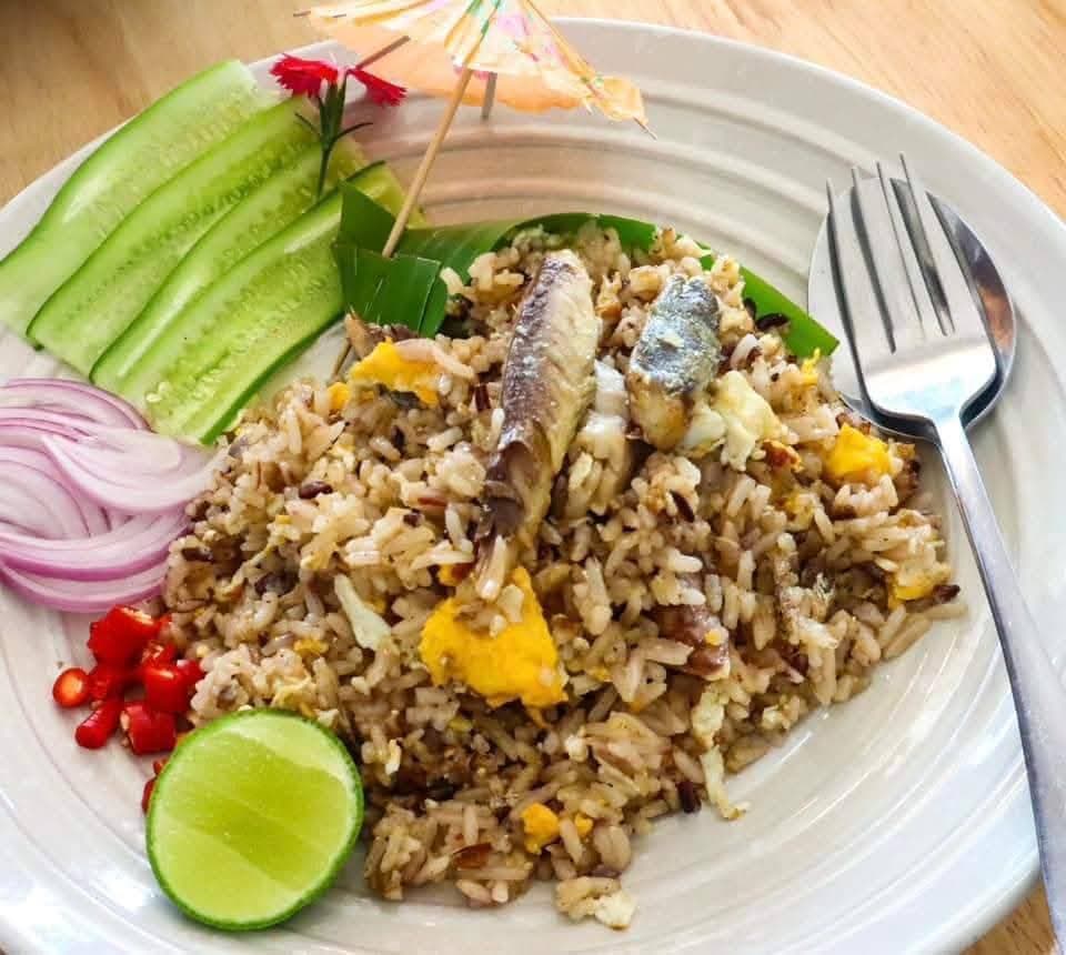 ร้านนี้ต้องไปลอง❗ก๋วยเตี๋ยวต้มยำสูตรเฉพาะทางร้าน ร้าน Bubble Bee Cafe