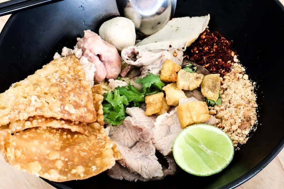 ร้านนี้ต้องไปลอง❗ก๋วยเตี๋ยวต้มยำสูตรเฉพาะทางร้าน ร้าน Bubble Bee Cafe