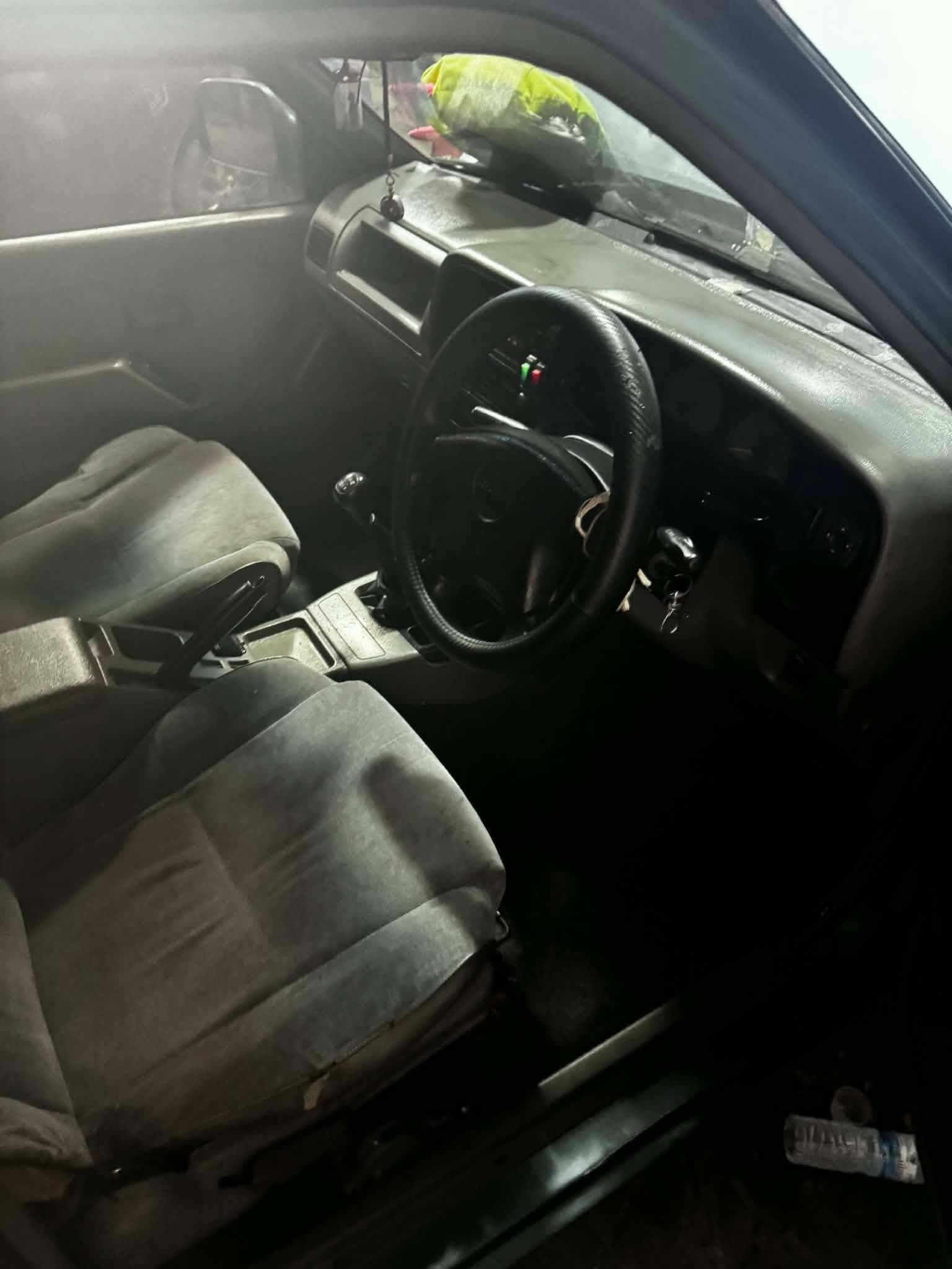 ขาย Isuzu Dragon เครื่อง 3000 จัดทรงหล่อๆให้แล้ว