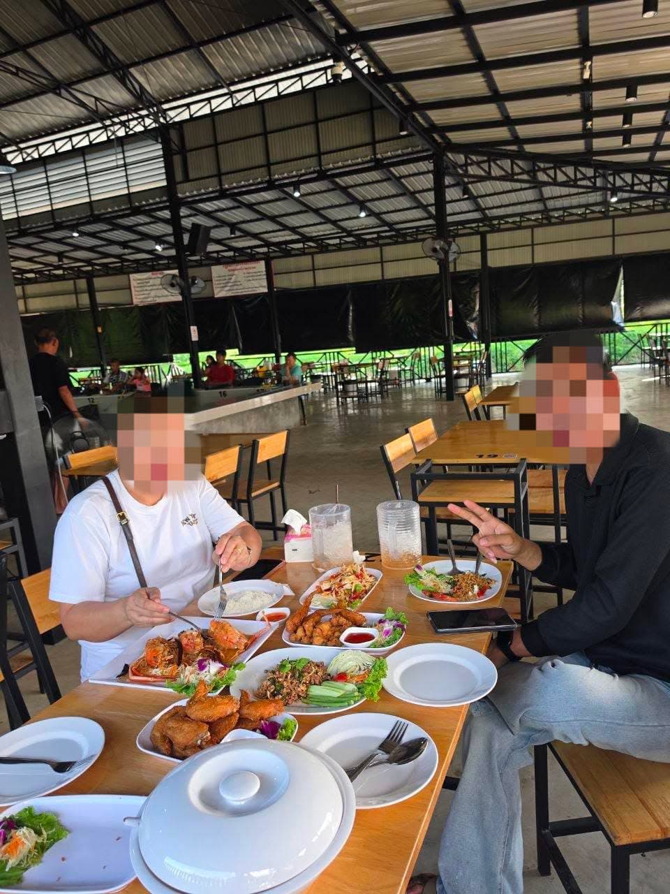 ศุกร์ไม่มีเหงา SUN บ่อตกกุ้ง นครนายก 🦐 จุดศูนย์รวมคนนั่งชิลล์
