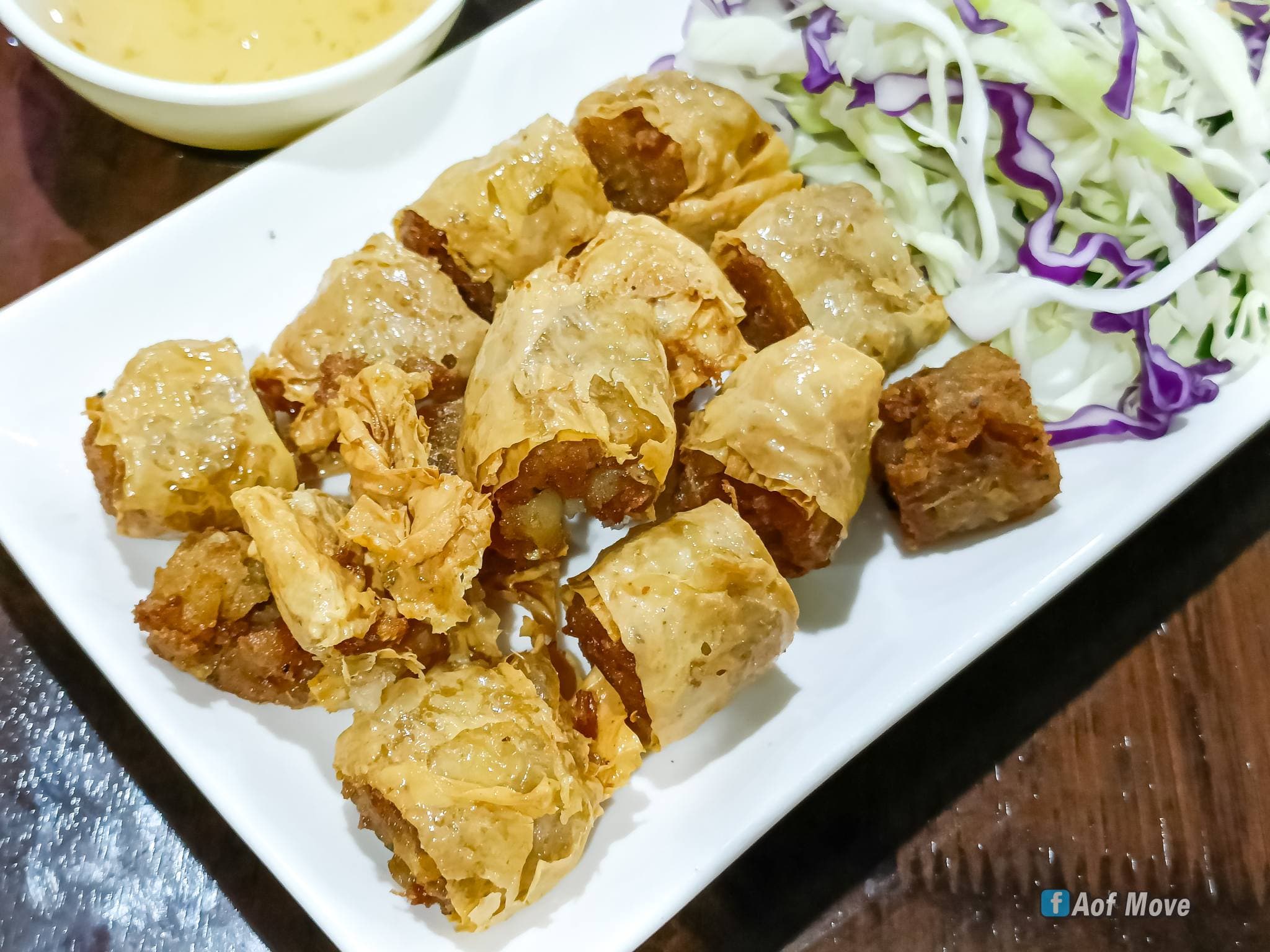 ร้านเด็ดแถวโรงเรียนเตรียมทหาร ร้าน ยกเล กะเพราปู ร้านอร่อยอำเภอบ้านนา