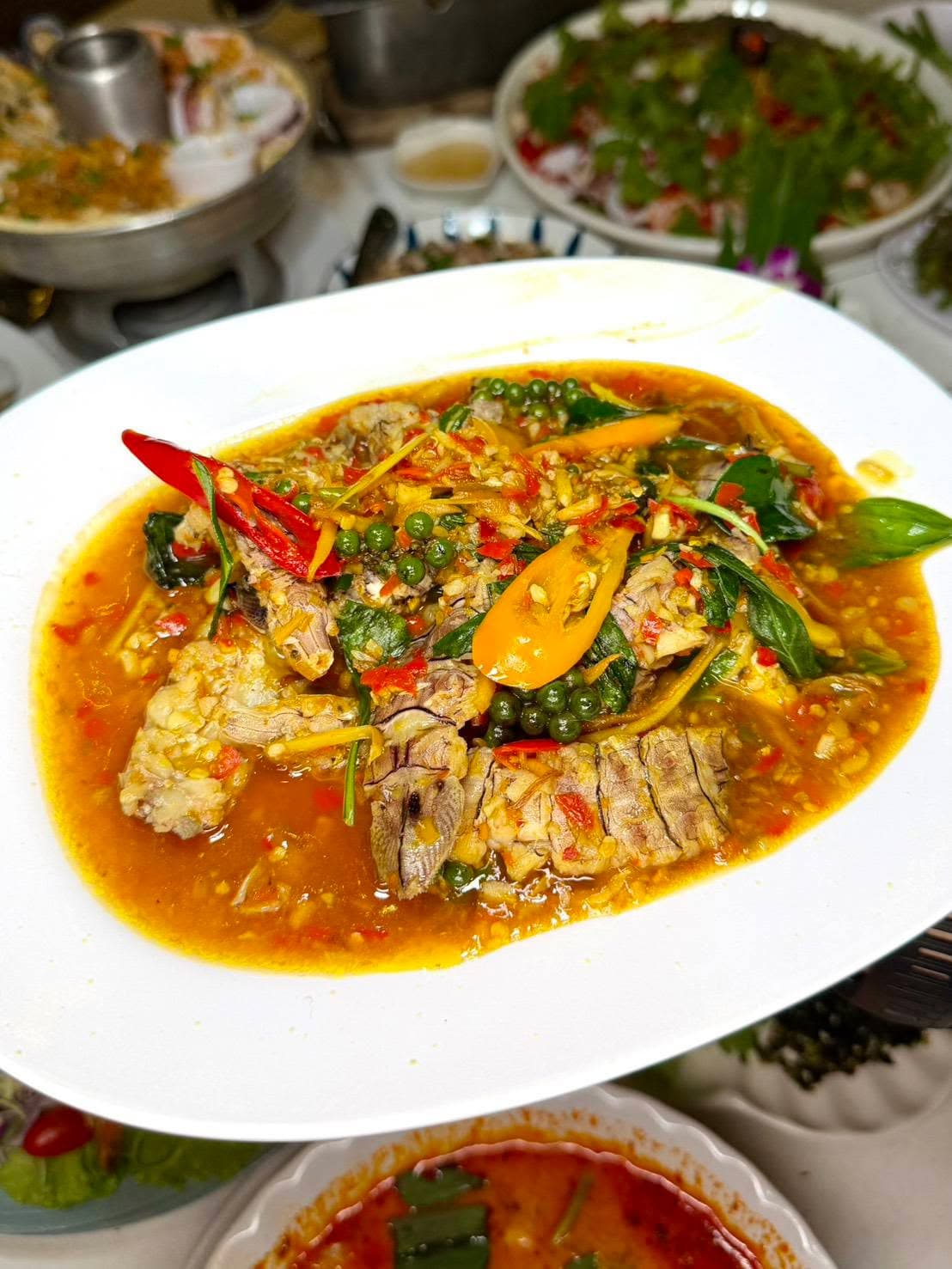 ร่างกายต้องการอาหารทะเล #ร้าน ยกเล กะเพราปู