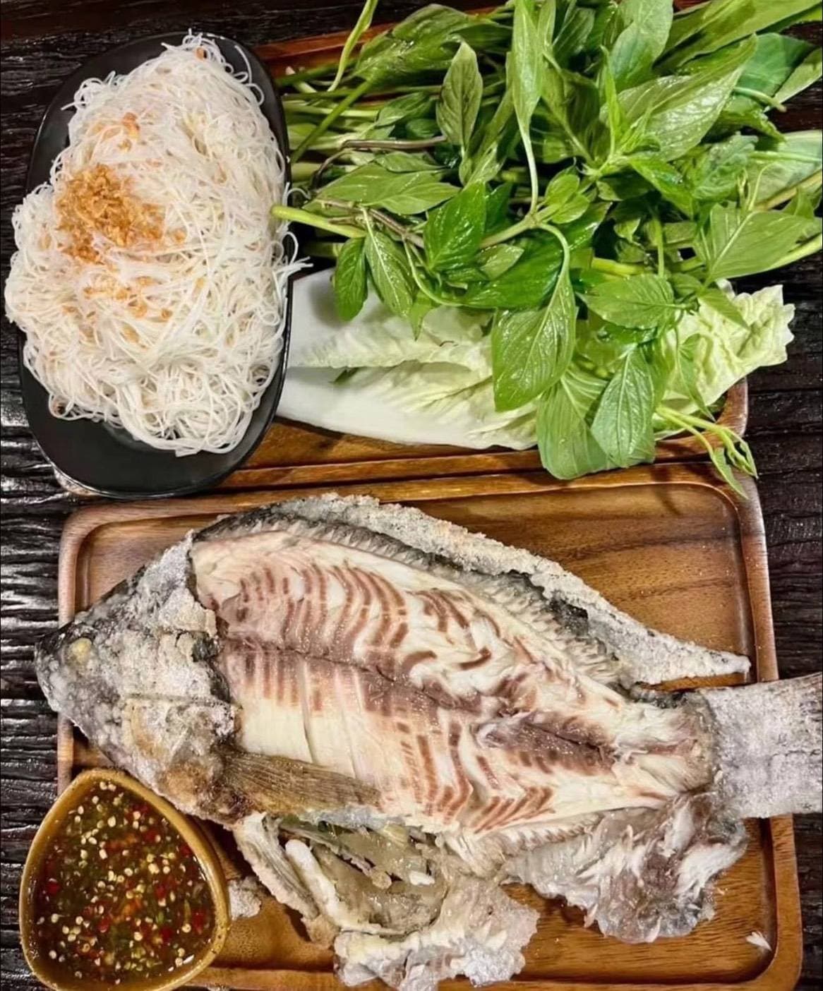 ร้าน ตำนัวลิ้น นครนายก มีเมนูให้เลือกมากมาย